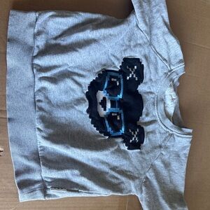 Huxbaby Gray Sweatshirt with Cool Bear Design